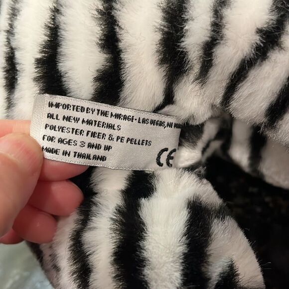 Siegfried & Roy Titan White Siberian Tiger by at the Mirage - Picture 9 of 9